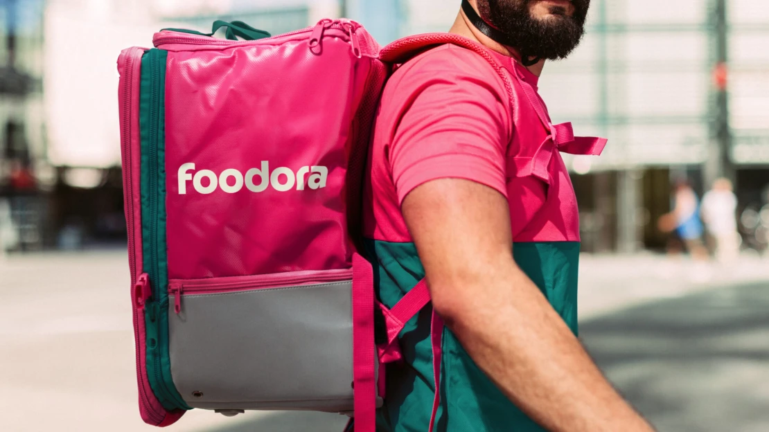 Foodora futár könyvelés